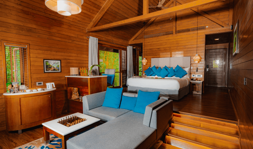 superior luxury cottgae gallery image 1